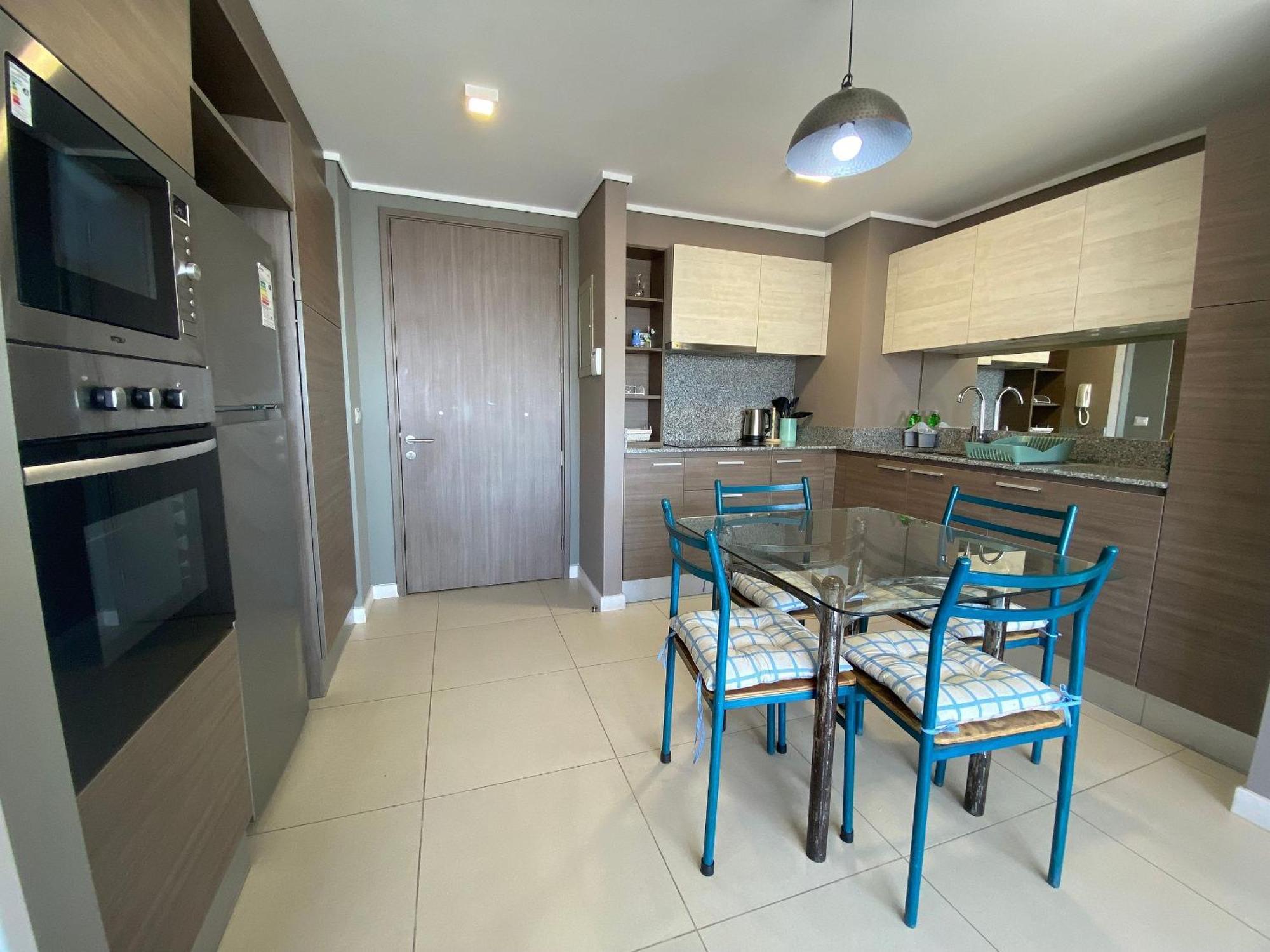 Apartamento Depto Con Vista Al Mar En Costa De Montemar.